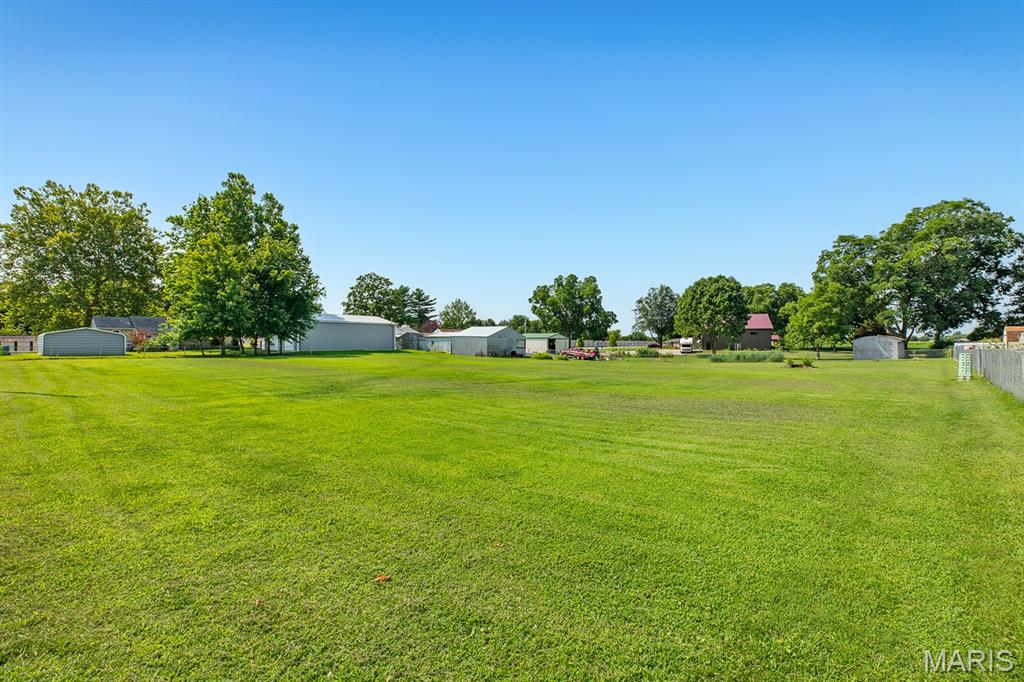 000 Belvedere Circle Property Photo 3