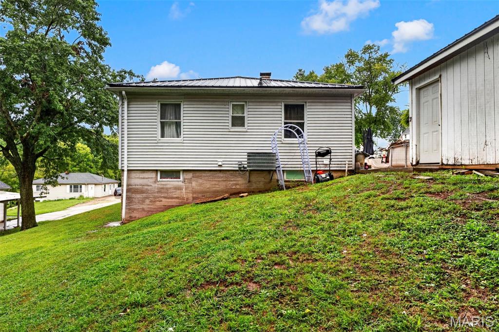 205 Locust Street Property Photo 2