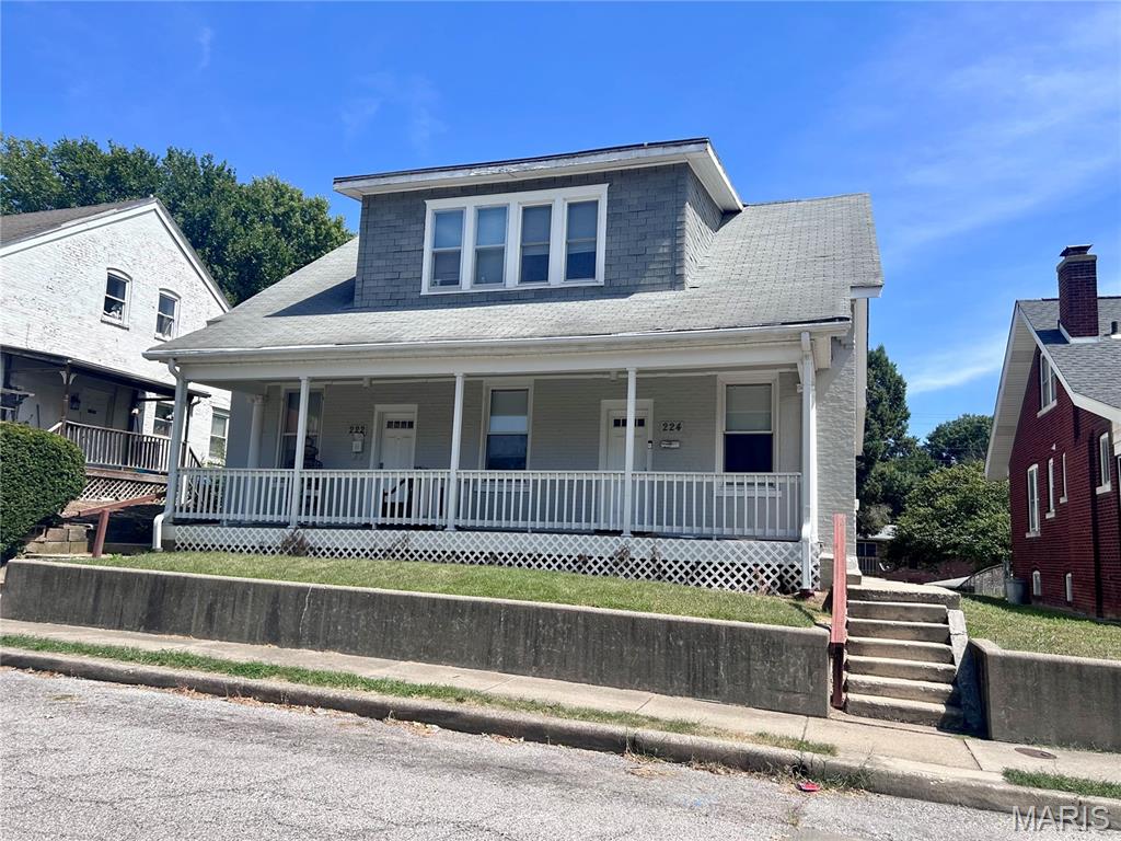 222 S Jackson Street Property Photo 1