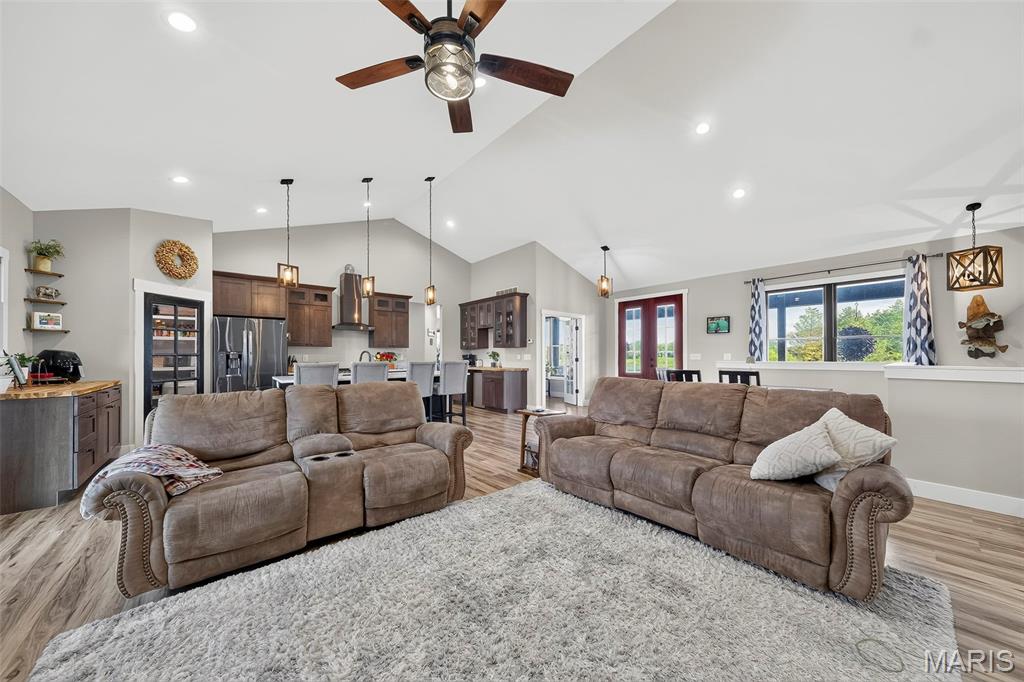 1010 Highway Uu Property Photo 22