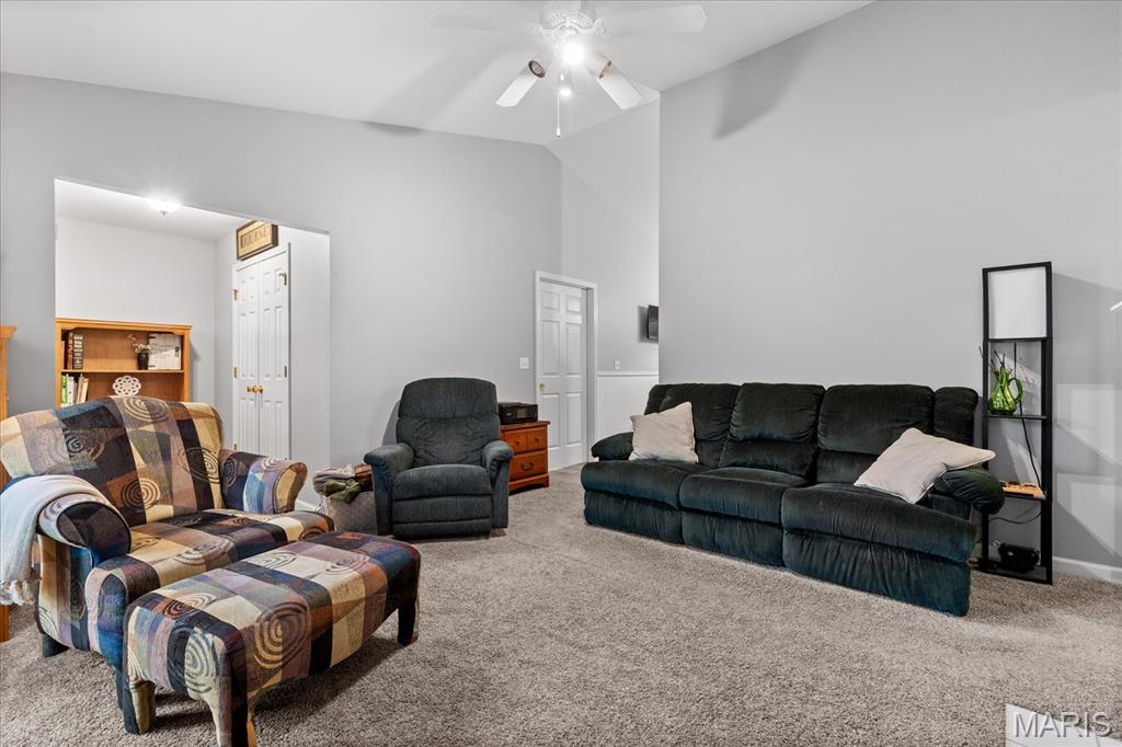 1053 Wrigley Circle Property Photo 5