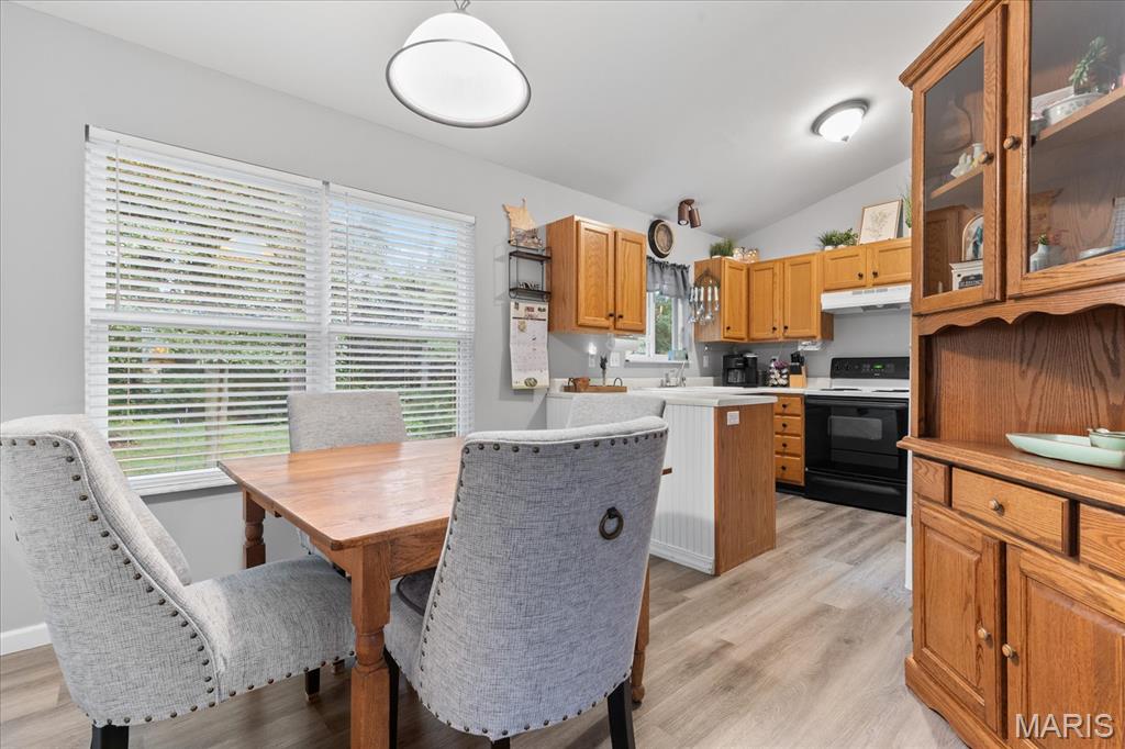 1053 Wrigley Circle Property Photo 6