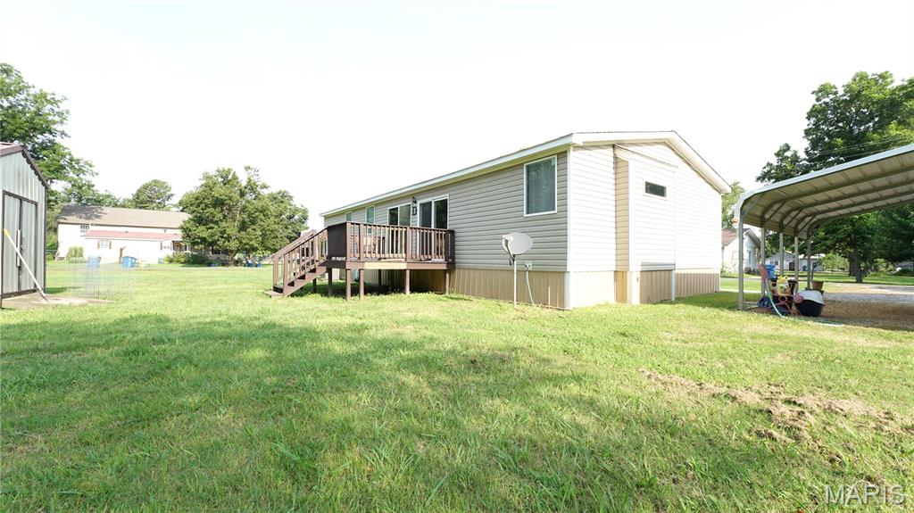 310 4th St Property Photo 5