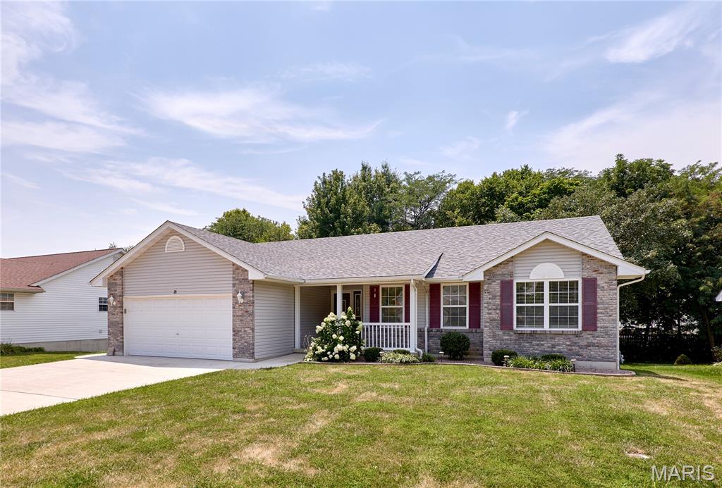 25 Spanish Oak Court