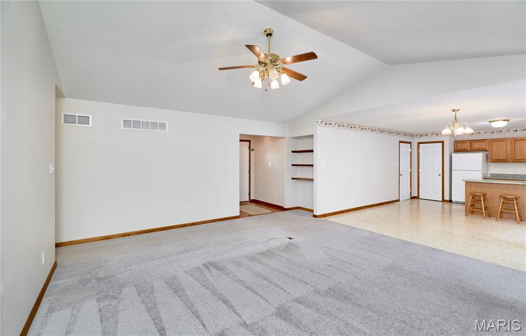 25 Spanish Oak Court Property Photo 16