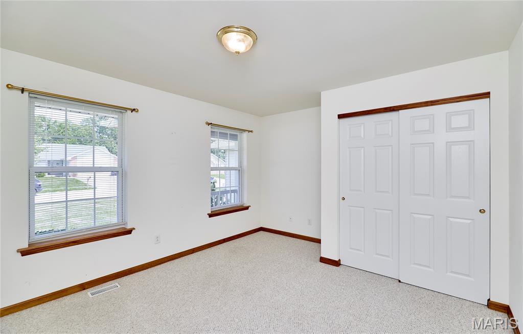 25 Spanish Oak Court Property Photo 22