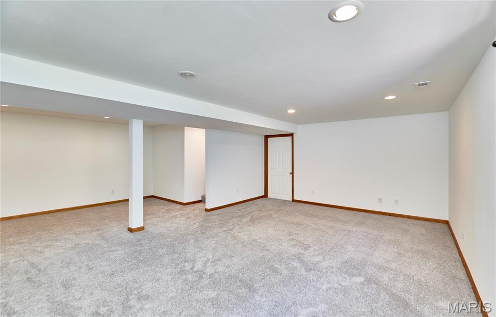 25 Spanish Oak Court Property Photo 34