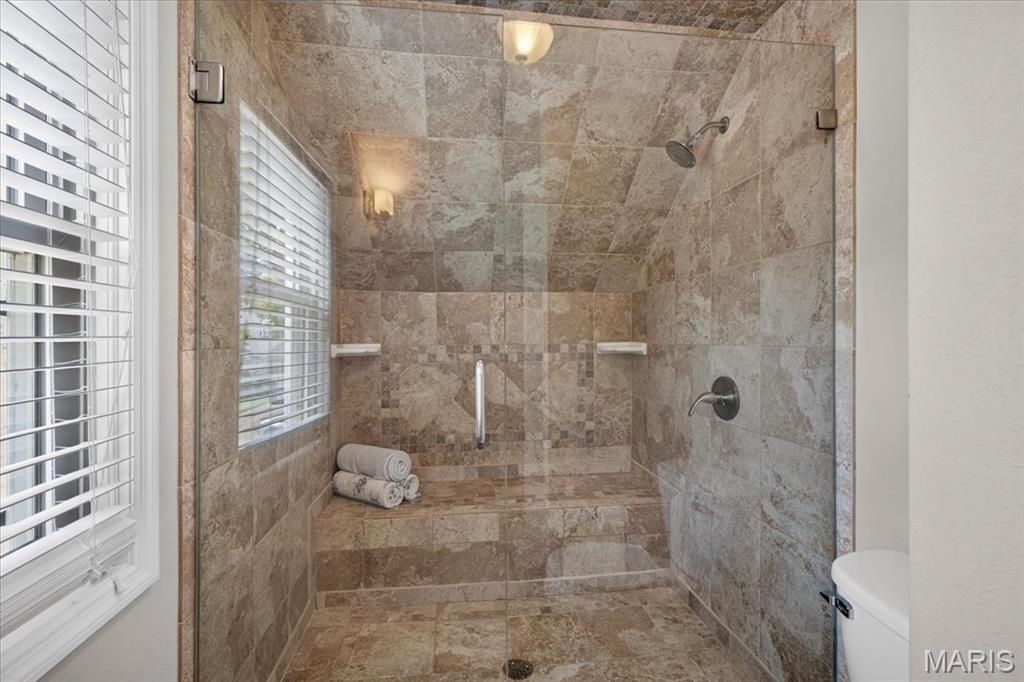 8738 Litzsinger Drive Property Photo 25