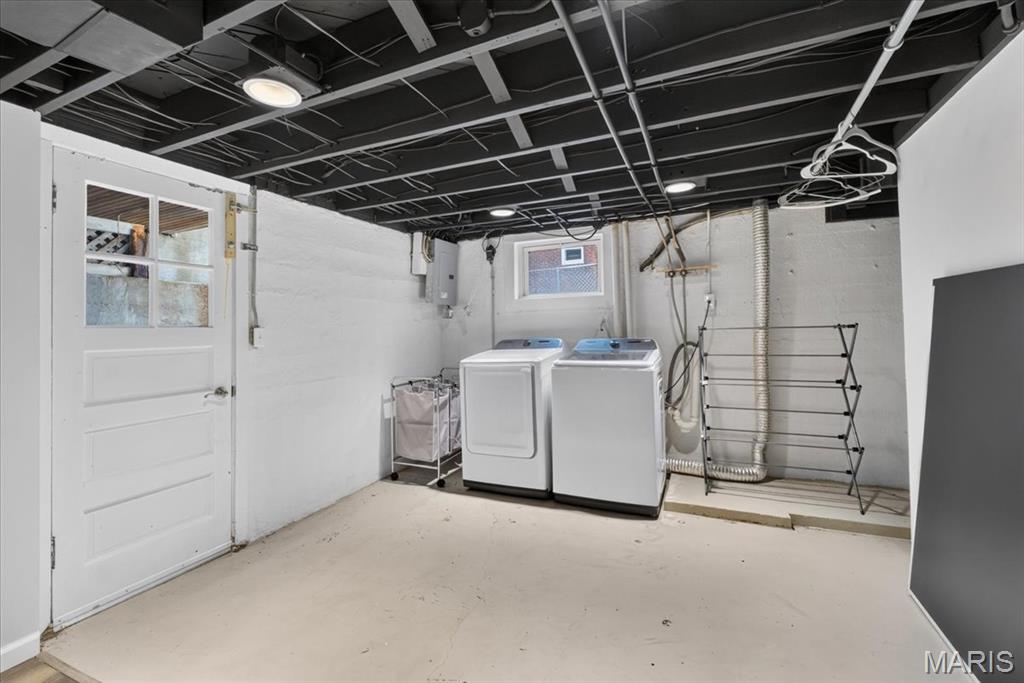 8738 Litzsinger Drive Property Photo 30