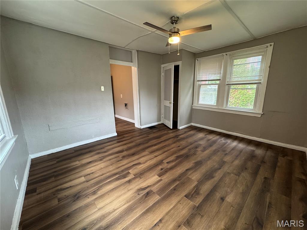 4121 S Compton Avenue Property Photo 15