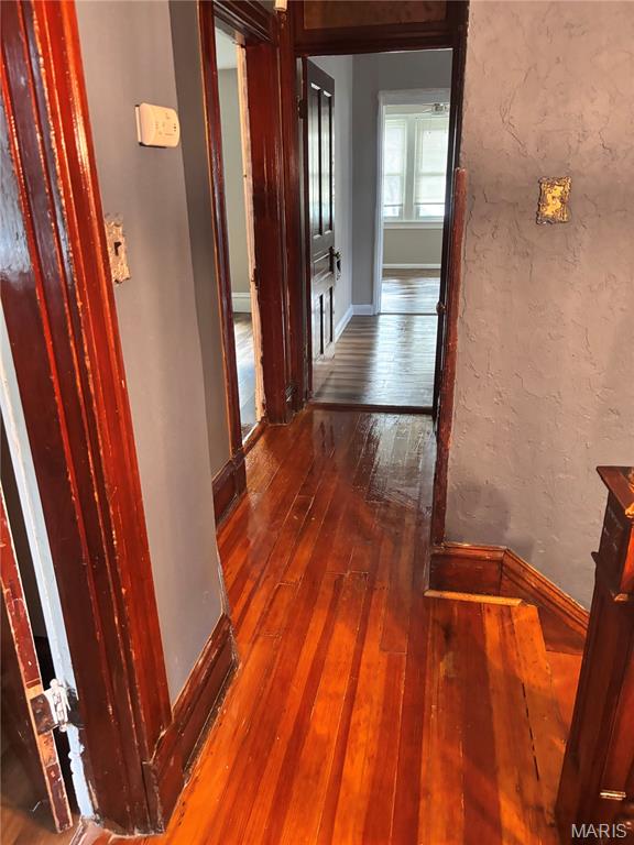 4121 S Compton Avenue Property Photo 32