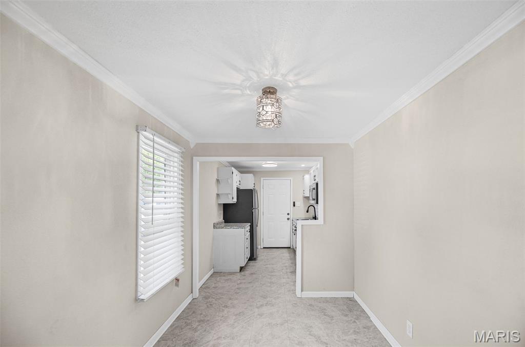140 Saint Thomas Lane Property Photo 7