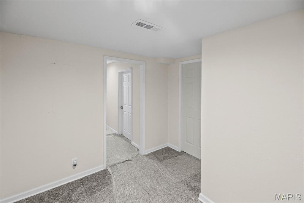 140 Saint Thomas Lane Property Photo 17