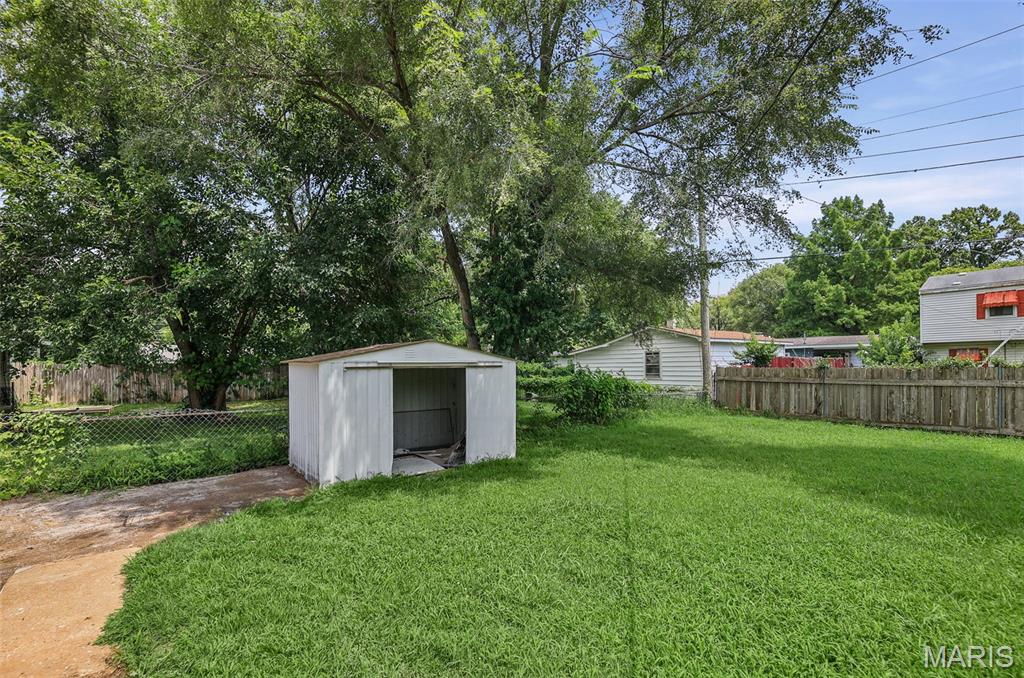 140 Saint Thomas Lane Property Photo 27