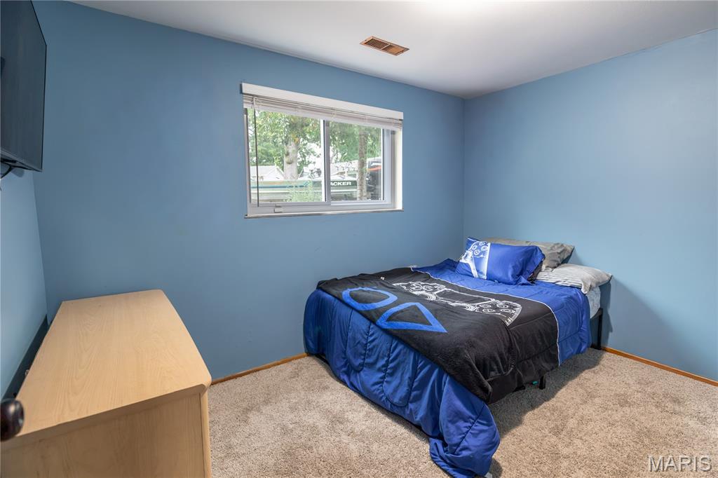 28 Lori Circle Property Photo 22