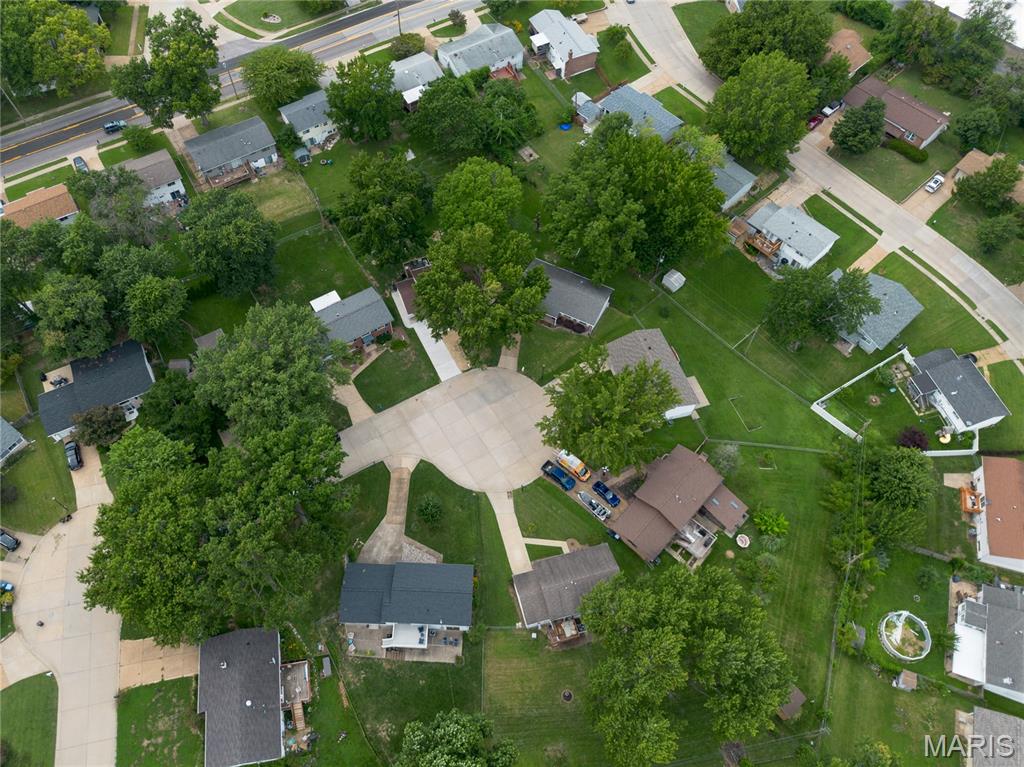 28 Lori Circle Property Photo 33