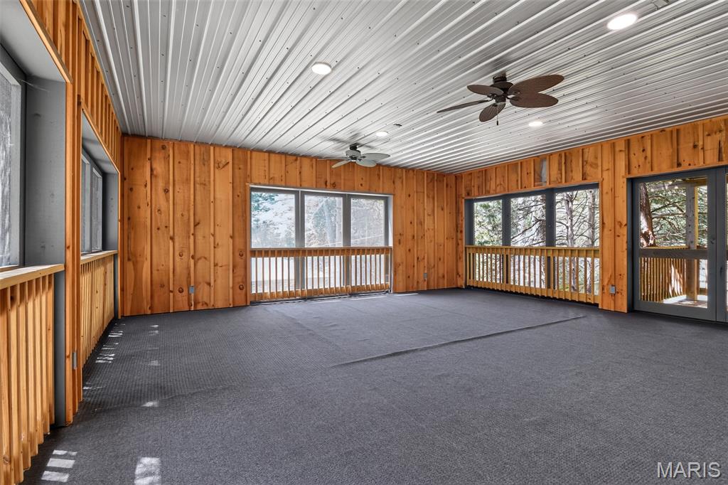 751 S Farm 197 Property Photo 29