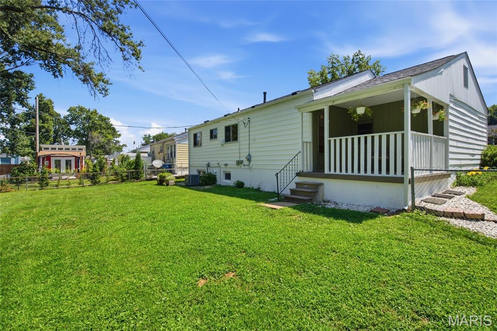 8233 Marvale Lane Property Photo 25