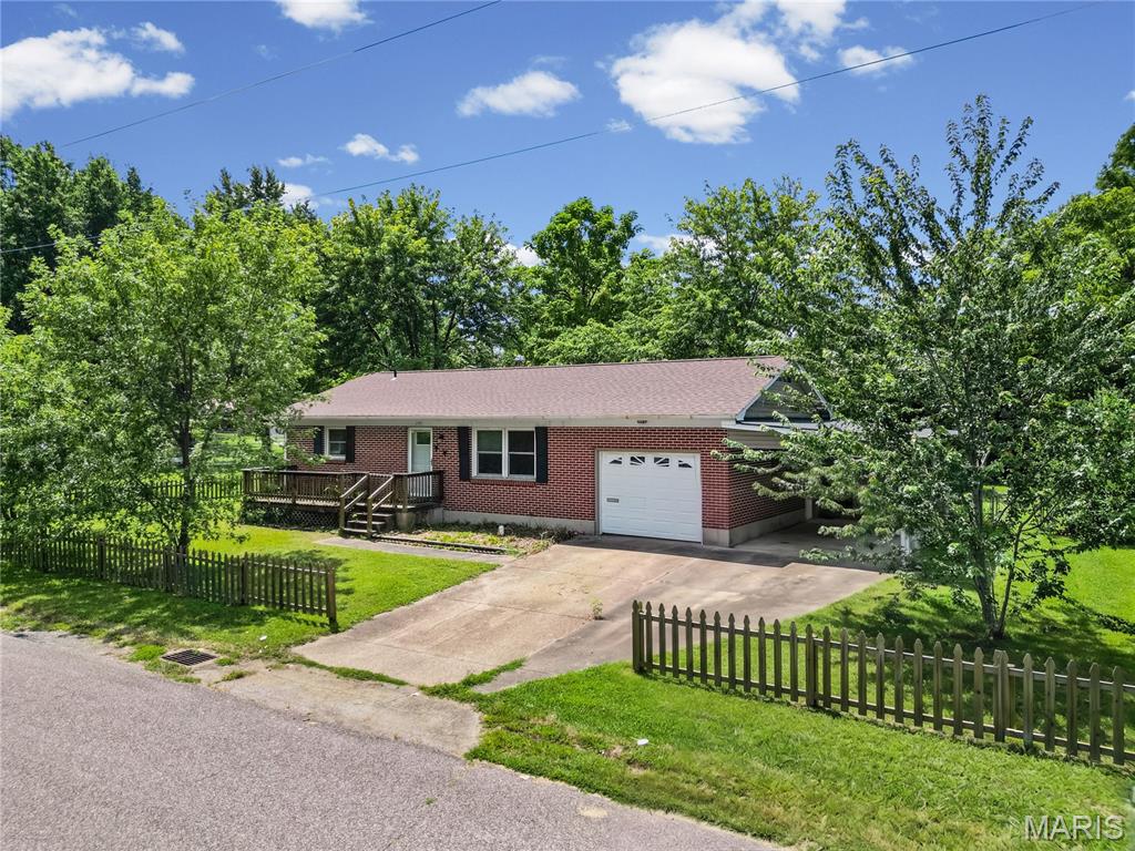 237 Jackson Street Property Photo 1