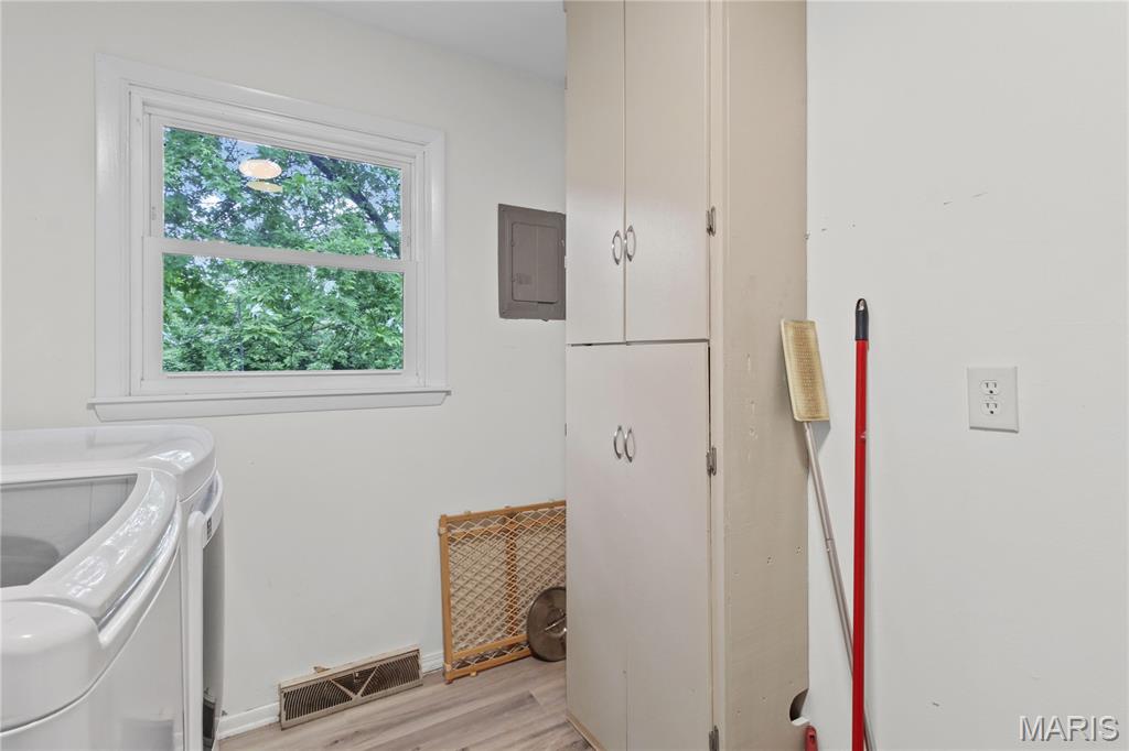 237 Jackson Street Property Photo 11