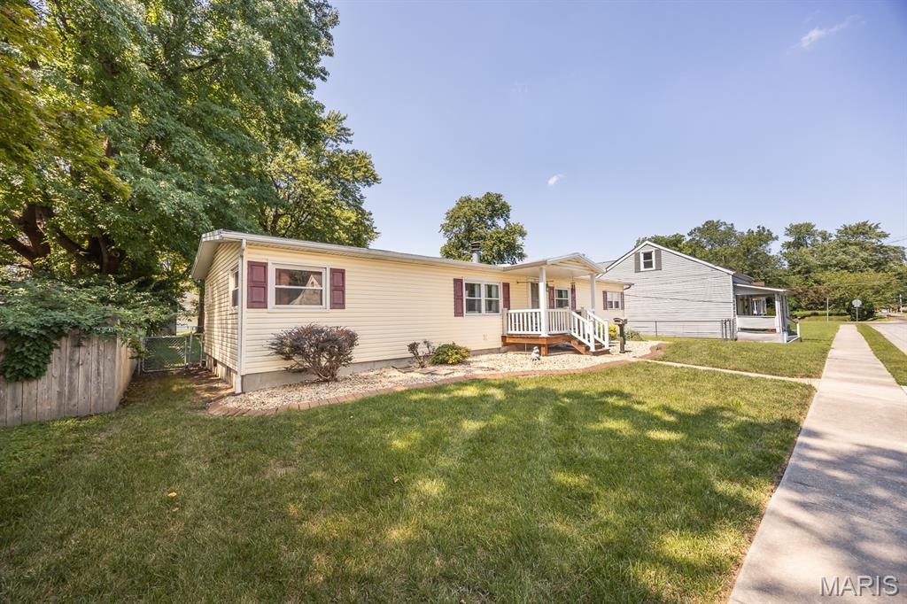 315 N Independence Street Property Photo 5