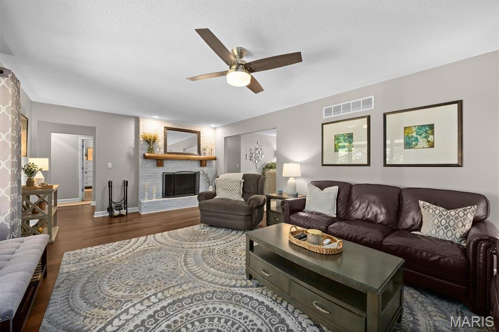 6849 Gushing Springs Property Photo 11