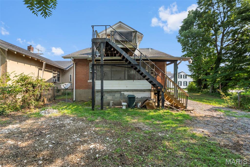 609 Themis Street Property Photo 7