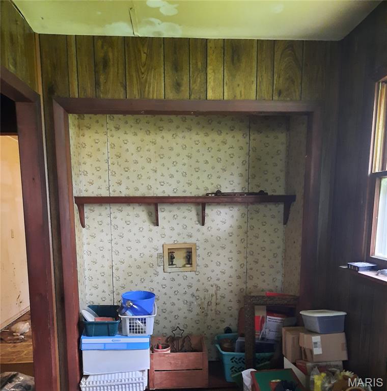 57 E West Road Property Photo 14