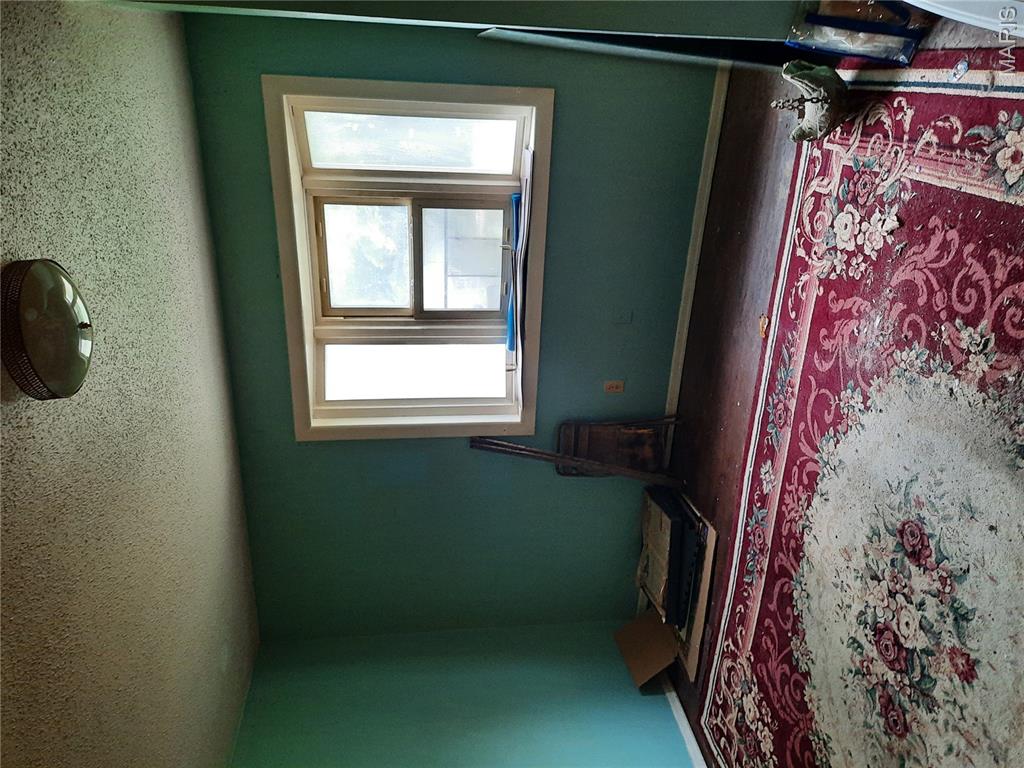 57 E West Road Property Photo 20