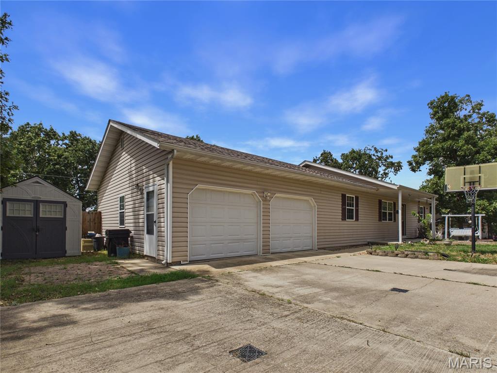 15505 Top Drive Property Photo 7