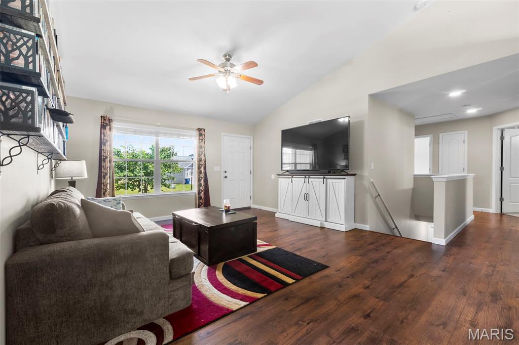171 Cuivre Valley Drive Property Photo 8