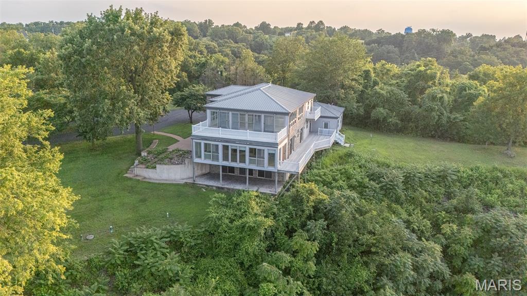 4 River Hills Road Property Photo 2