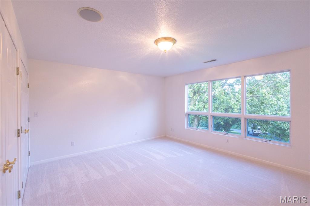 4 River Hills Road Property Photo 38
