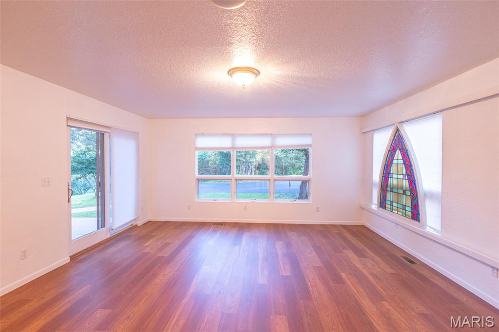4 River Hills Road Property Photo 48