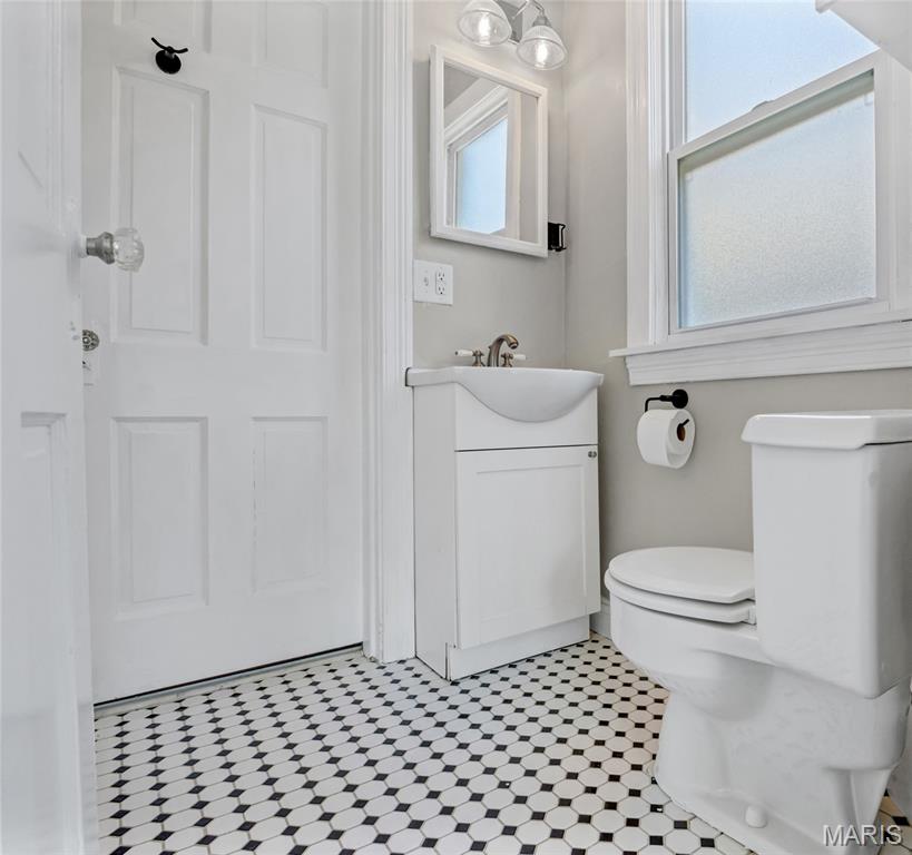 8735 Bridgeport Avenue Property Photo 18