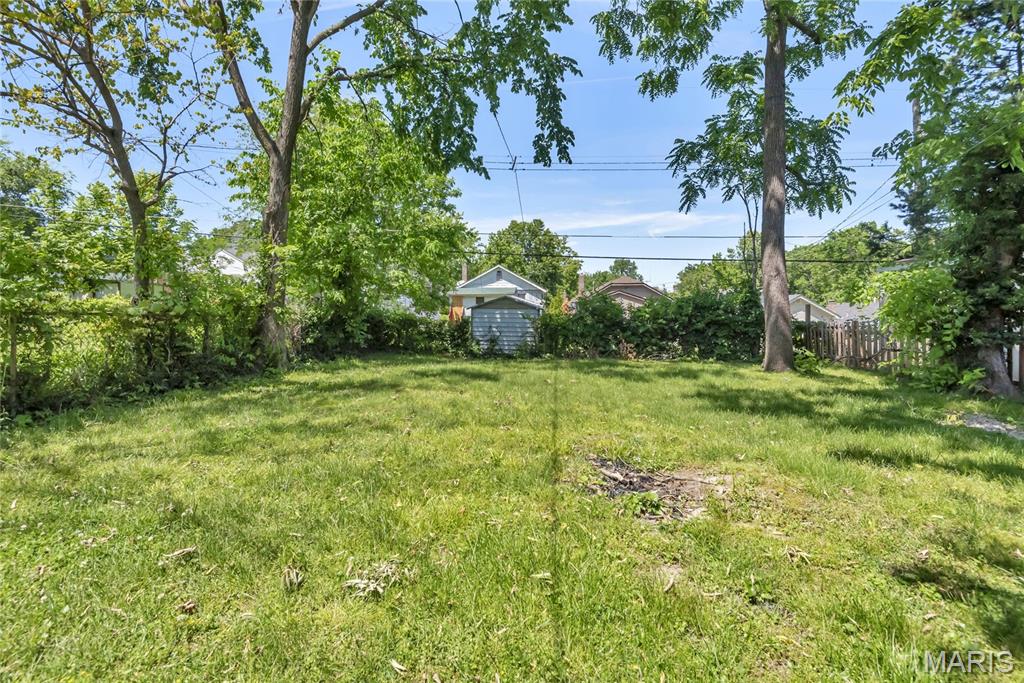 8735 Bridgeport Avenue Property Photo 21