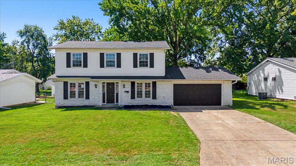 750 Lamplight Lane