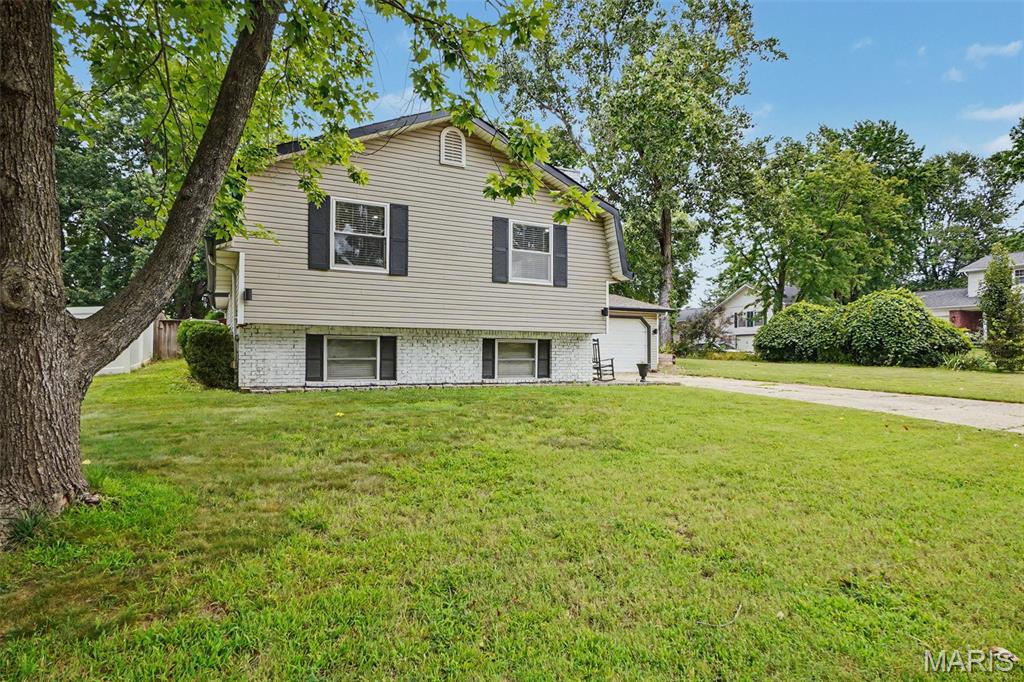 112 Sutters Mill Road Property Photo 1