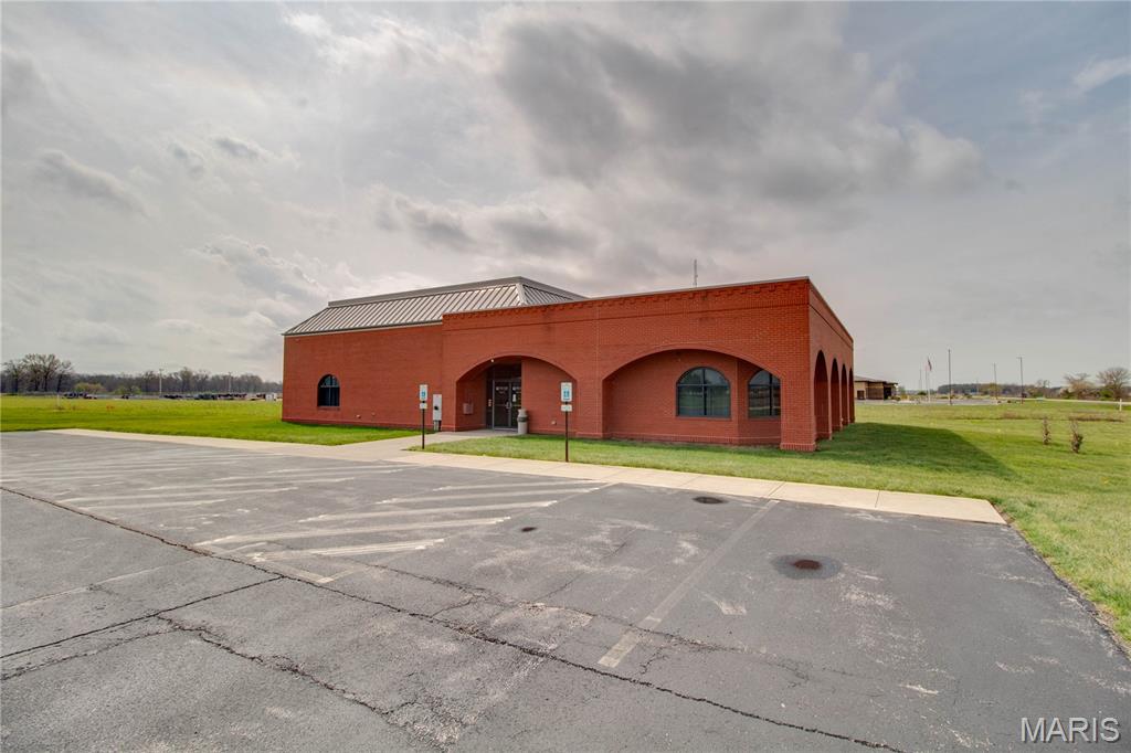 18400 Shipman Road Property Photo 14