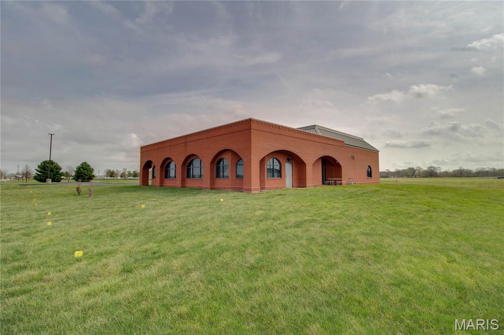 18400 Shipman Road Property Photo 18