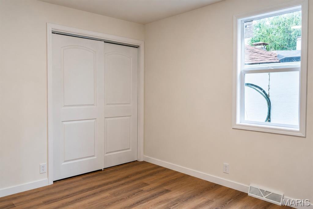 909 Valentine Street Property Photo 14