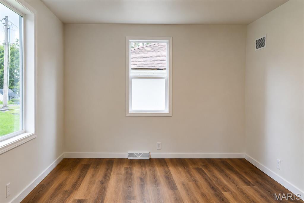 909 Valentine Street Property Photo 19