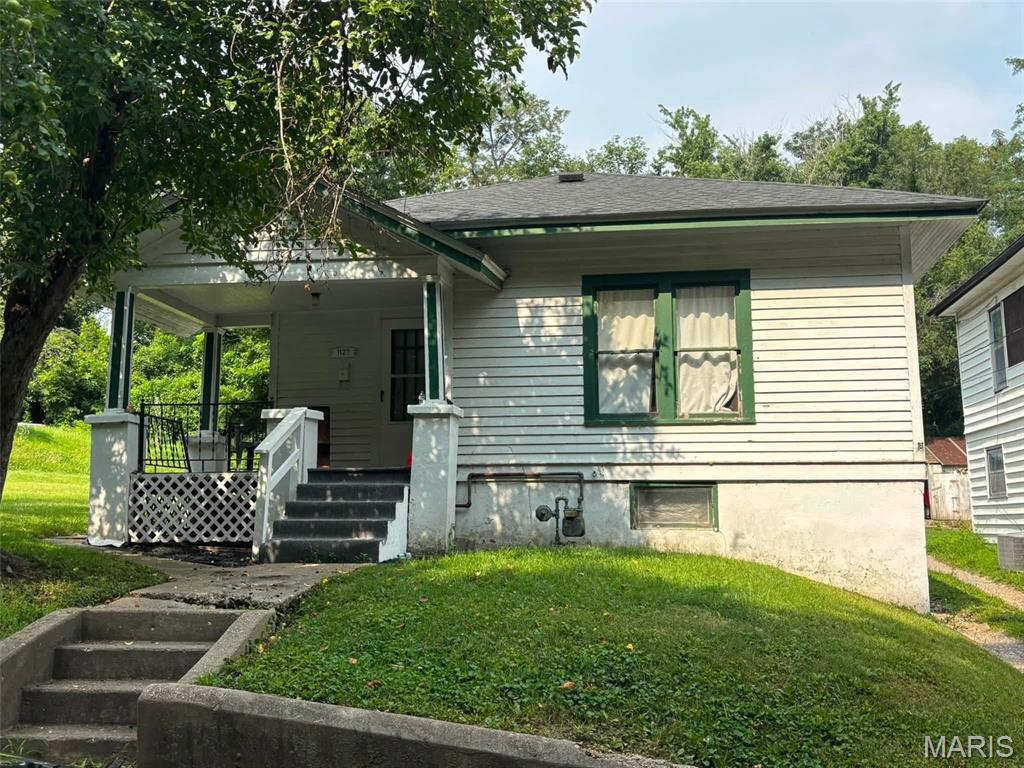 1127 Sierra Street Property Photo 1