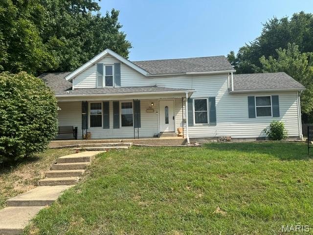 702 E 3rd Street Property Photo 4