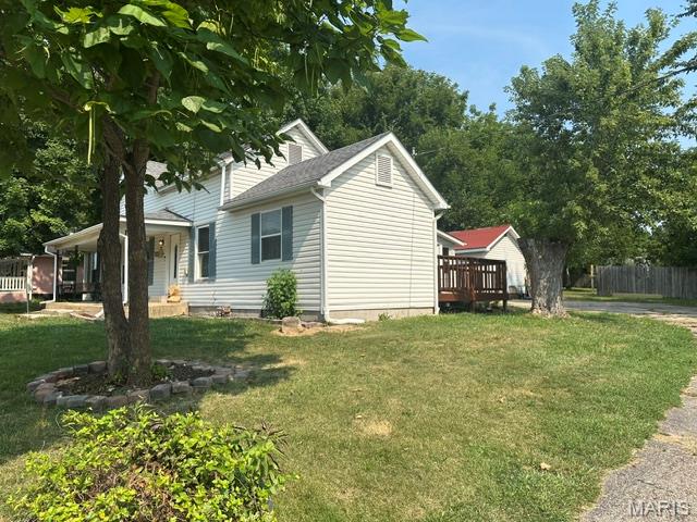 702 E 3rd Street Property Photo 29