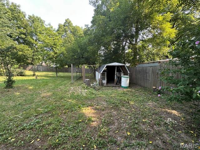 702 E 3rd Street Property Photo 37