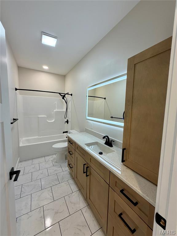 360 Honeysuckle Drive Property Photo 23