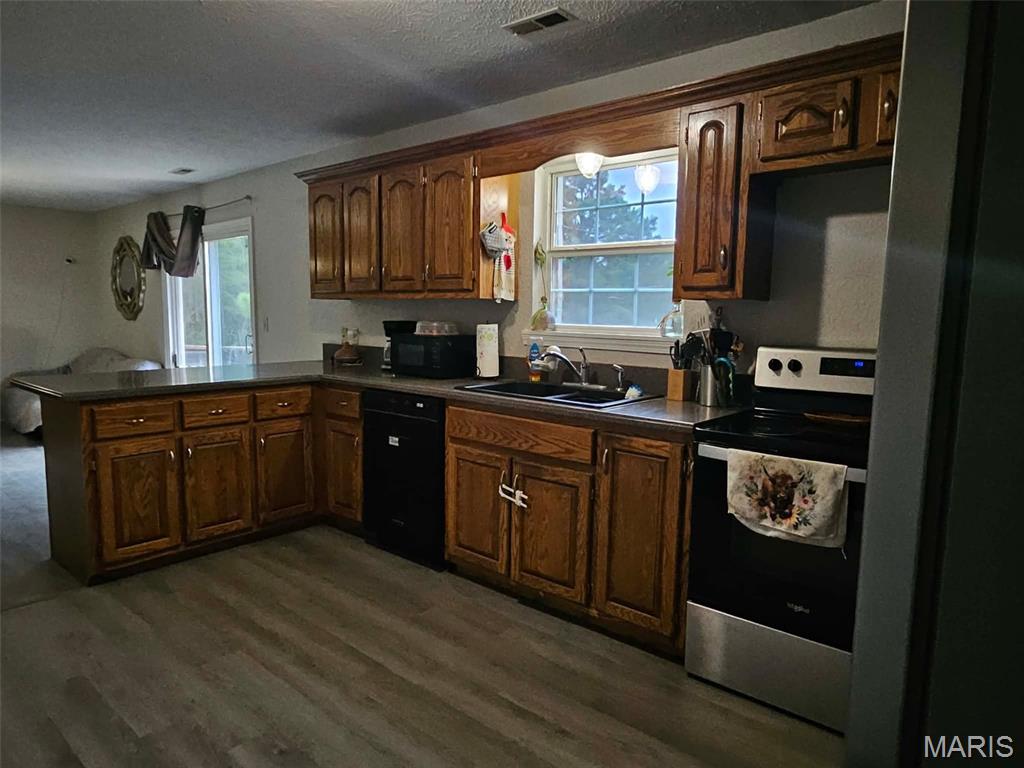 16210 Walnut Drive Property Photo 6