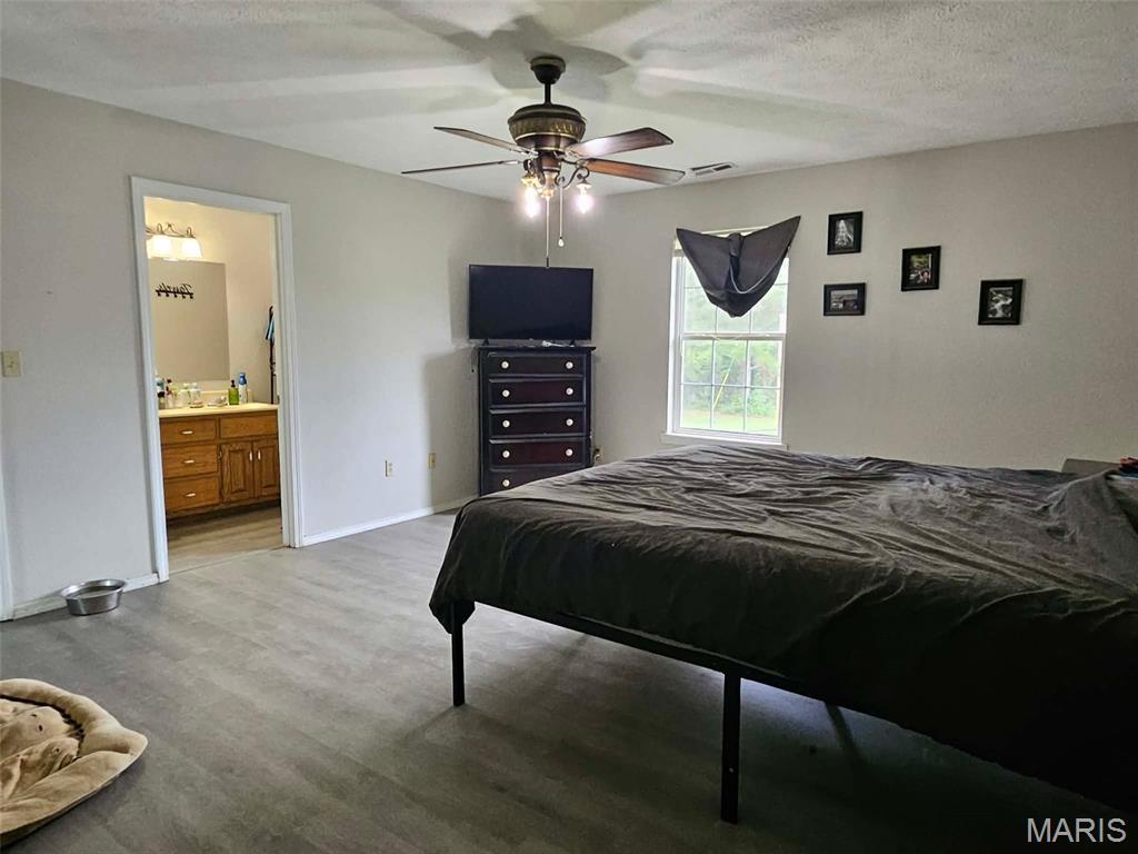 16210 Walnut Drive Property Photo 8