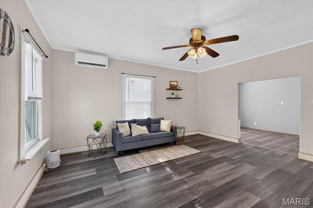 114 Broadway Avenue Property Photo 13